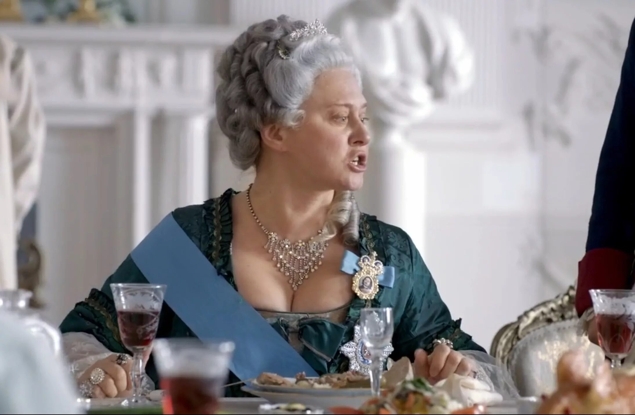 сериал императрица 2022 года свадебное платье. сисси великая императрица фильм. императрица сисси сериал 2022. китайская принцесса цинь сериал. Jaehon hwanghu новелла.