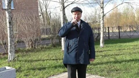 Шумит волна звенит струна