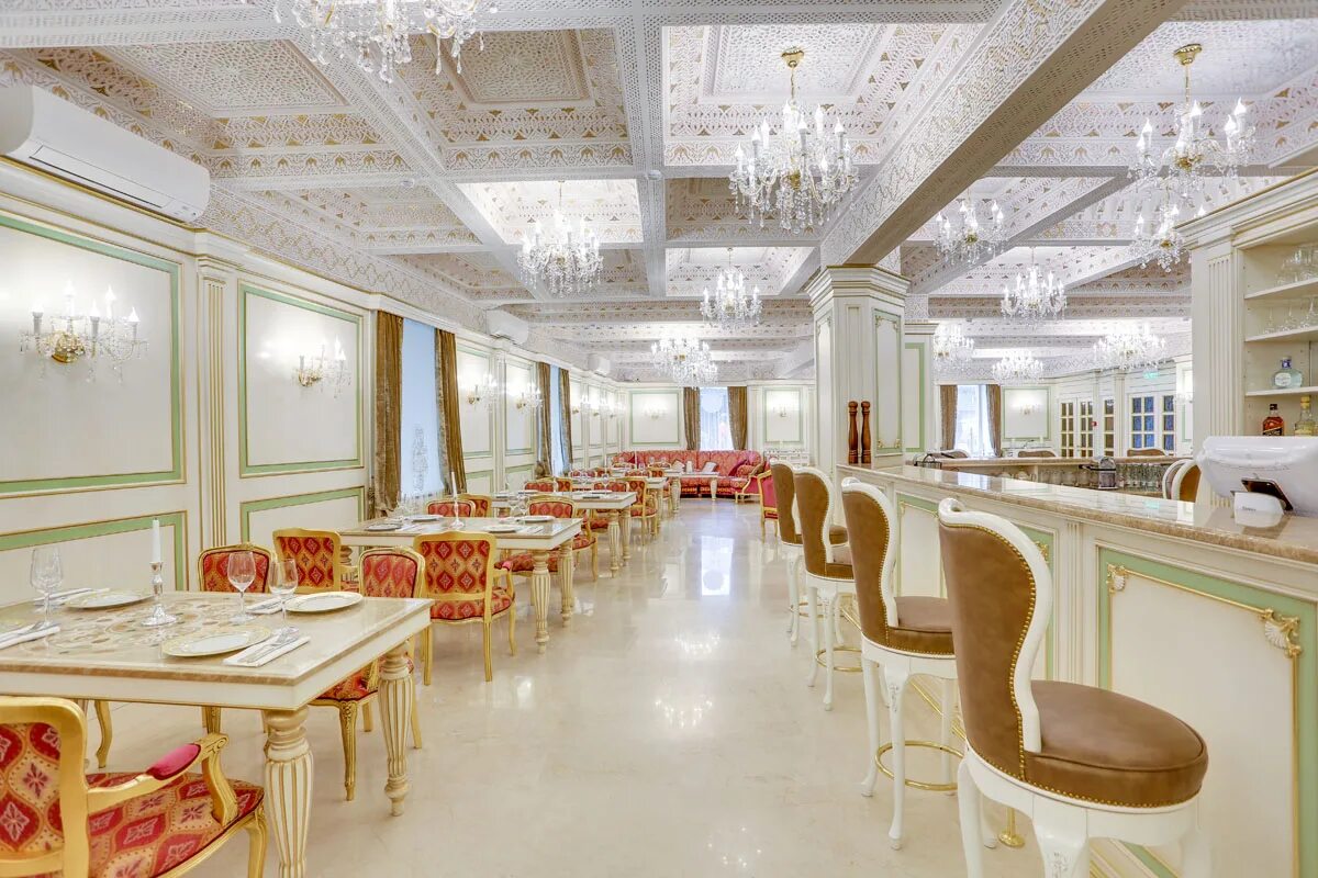 Гранж ресторан. Ресторан зубовский бульвар 22/39. Кафе гранж на зубовском бульваре. Кафе грандж зубовский бульвар. Гранж ресторан.