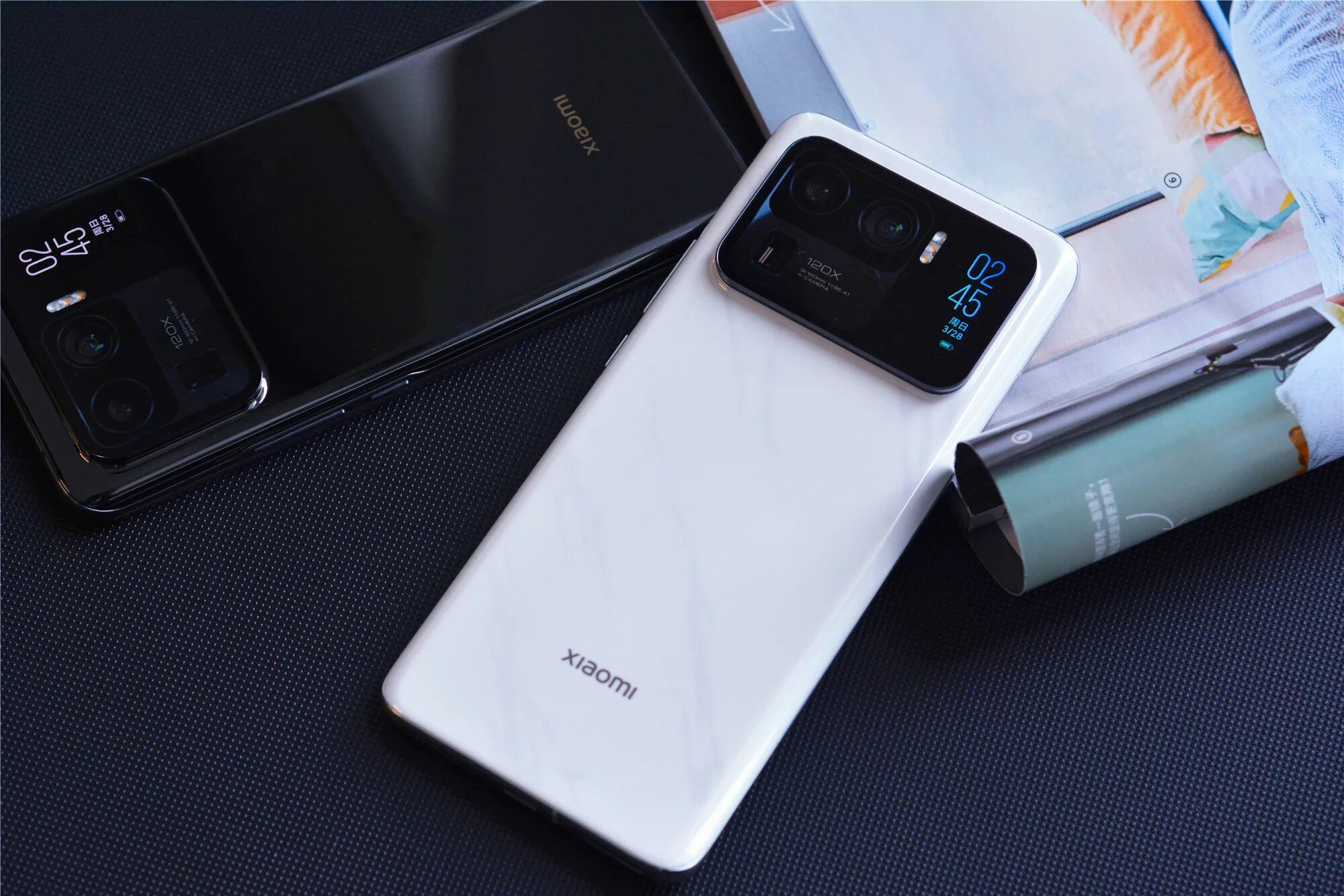 Xiaomi 11s ultra. Xiaomi mi 11 ultra белый. Сяоми 11 ультра. Ксиаоми ми 11 ультра. Xiaomi 11 pro ultra.