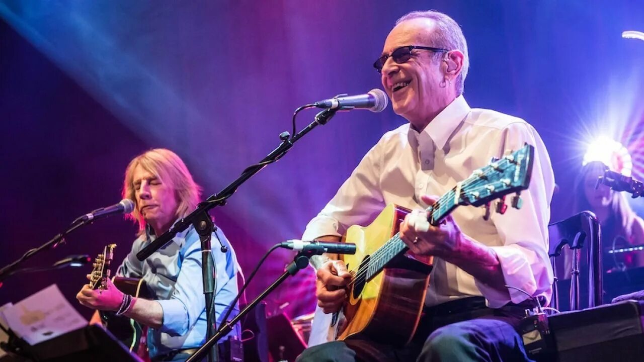 Статус кво группа. Aquostic status Quo. Статус кво Aquostic. Status Quo Aquostic! Live at the Roundhouse. Что означает статус кво