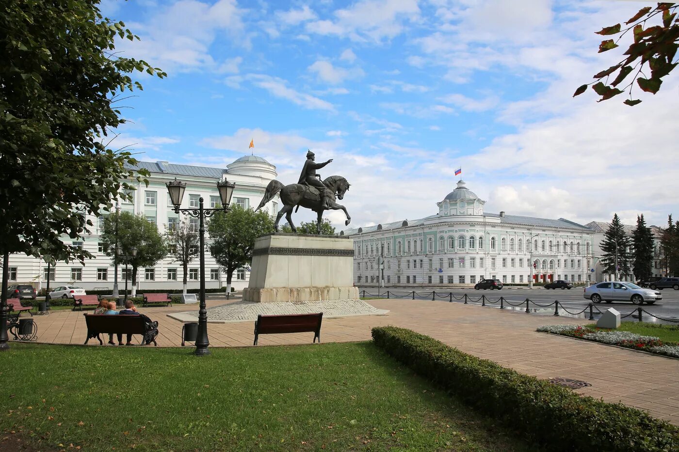 советская площадь тверь. трехлучевая площадь тверь. город тверь. тверь центр города. городской округ город тверь достопримечательности.
