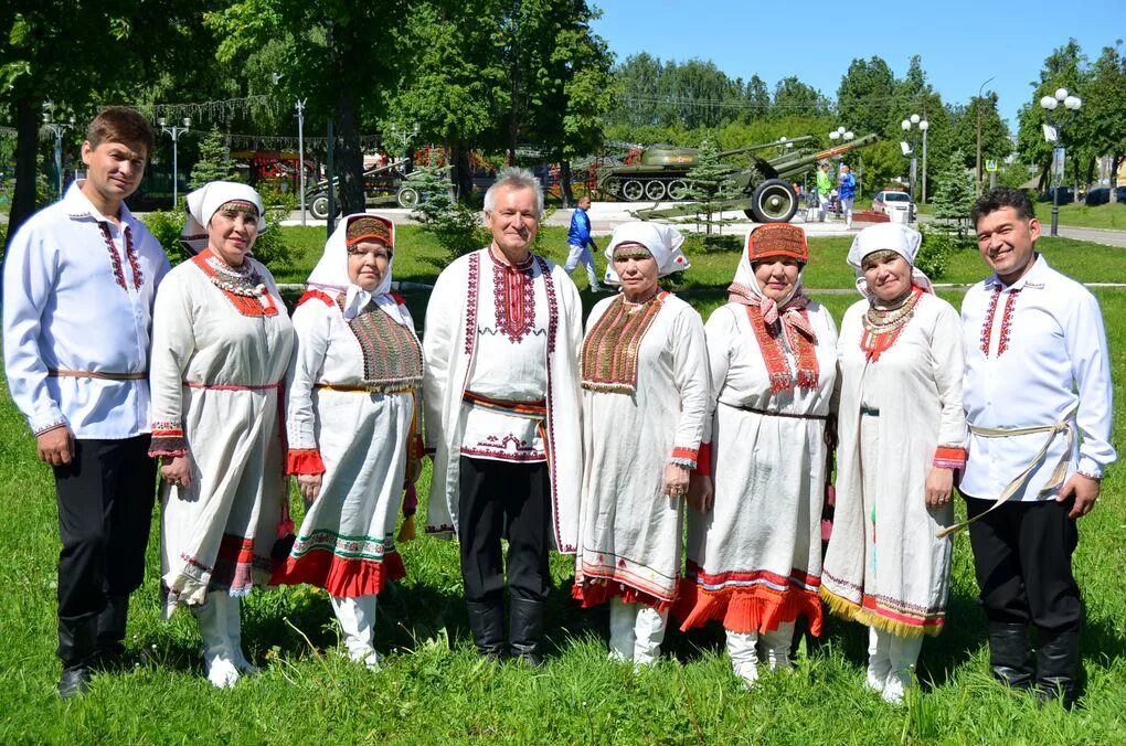 нижегородские фольклористы. нижегородский фольклор картинки. праздник фольклора в музей витославлицы в великом новгороде. бытование фольклора в современной реальности. нижегородский фольклор.