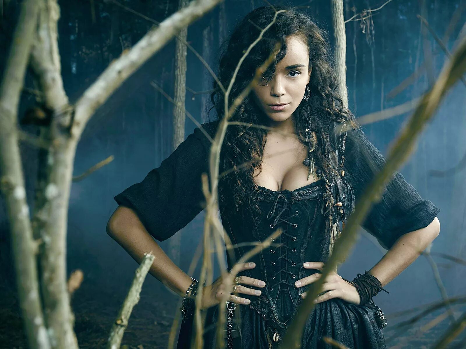 салем сериал титуба. ведьма без рекламы. мэри сибли салем. джулия ормонд ведьма. ведьмы салема сериал.