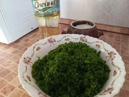Зелень через мясорубку с чесноком рецепт