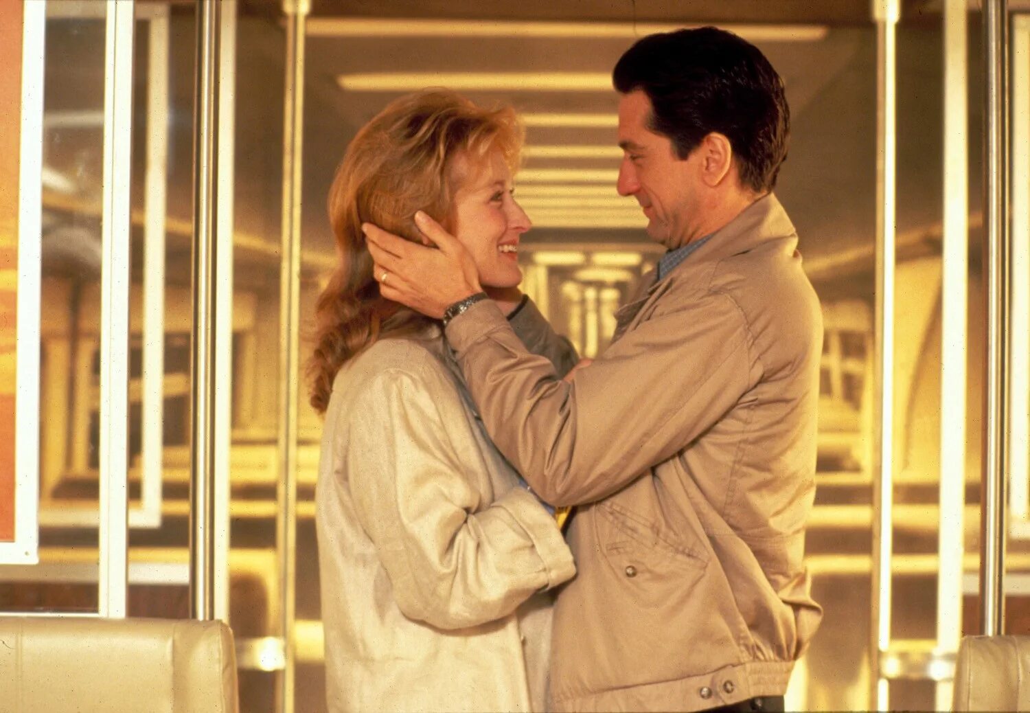 Роберт де ниро и мэрил стрип. Фильм с робертом де ниро и мэрил стрип влюбленные. Роберт де ниро влюбленные. Влюблённые 1984. Влюблённые фильм с мэрил стрип.