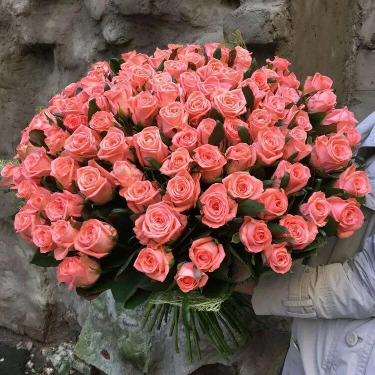 Цветы букет роз купить