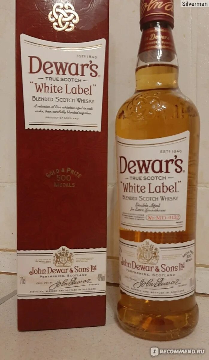 Label отзывы. Дюарс Уайт лейбл. Виски Dewars true Scotch 8. Dewars true Scotch White Label. Виски шотландский Дюарс Вайт.