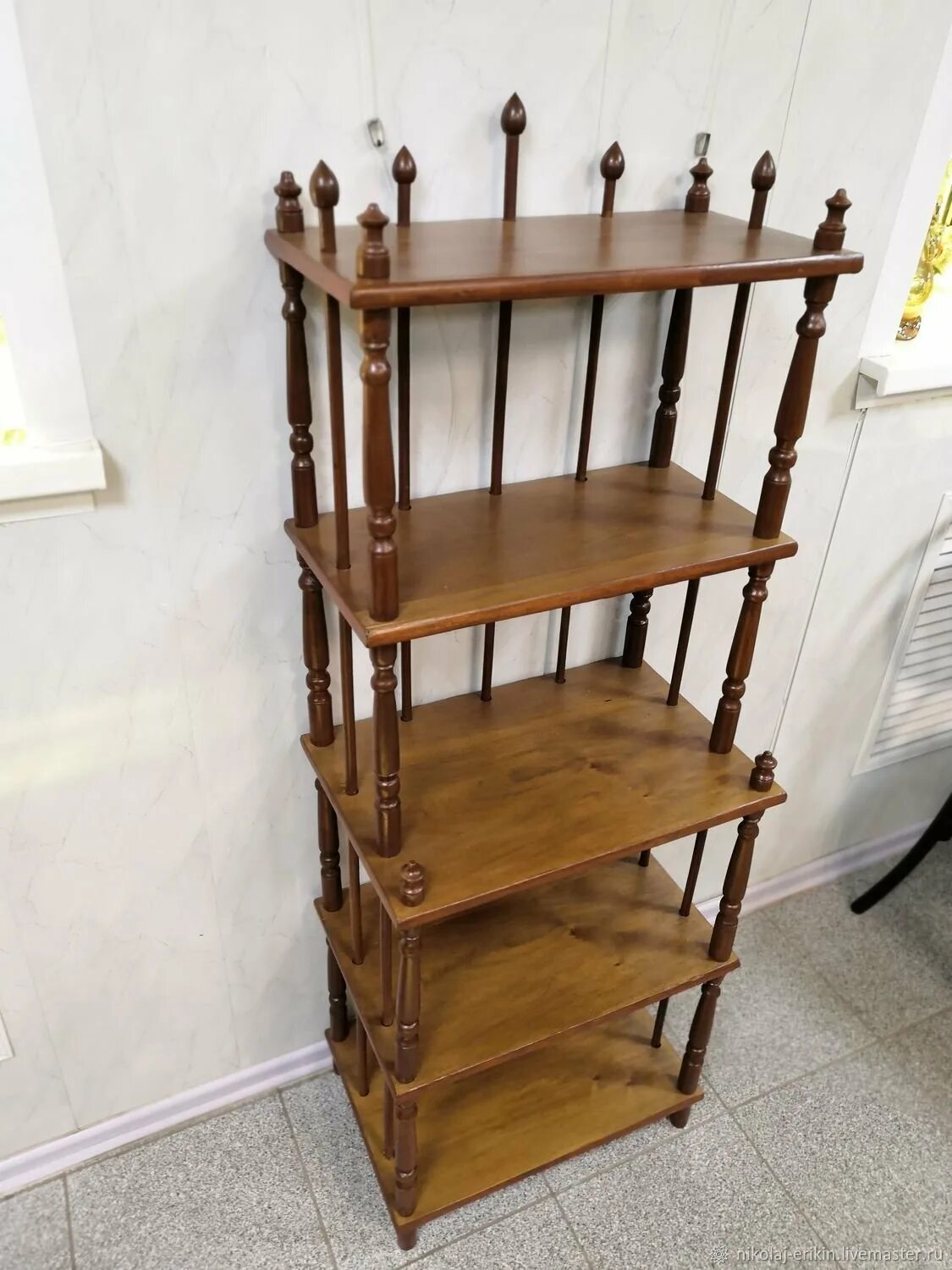 Этажерка арт ros02-m. Этажерка кембали 50162. Этажерка деревянная старинная. Винтажные этажерки. Старые этажерки.
