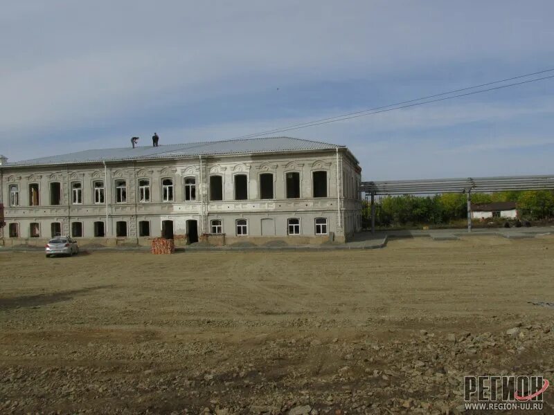 Автокасса троицк челябинская область. Старый автовокзал троицк челябинская область. Автовокзал троицк челябинская. Троицк автокассы. Старый автовокзал троицк челябинская область.