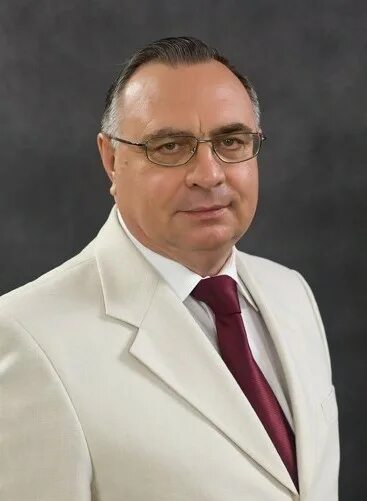 Директор колледжа связи. Директор кс 54 павлюк.