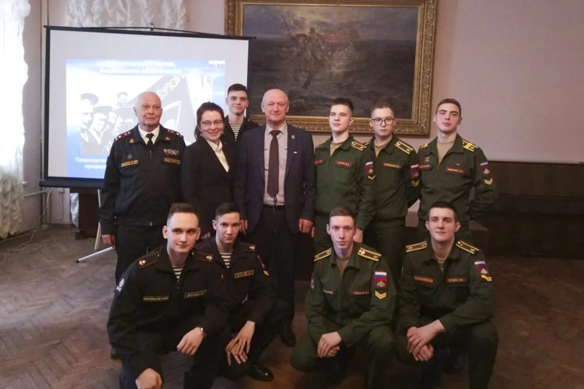 Военно инженерная академия имени куйбышева. Военно инженерная академия сайт. Военно-инженерный институт красноярск. Военно инженерная академия сайт. День военно инженерной академии им куйбышева.
