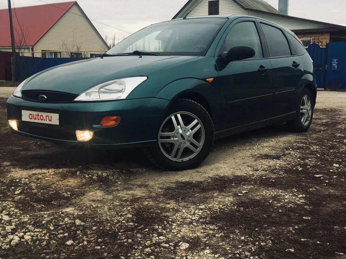 Фокус 1 купить бу. Форд фокус 1998 года. Ford Focus 1998 хэтчбек. Ford Focus 1 зеленый. Форд фокус хэтчбек 1998.