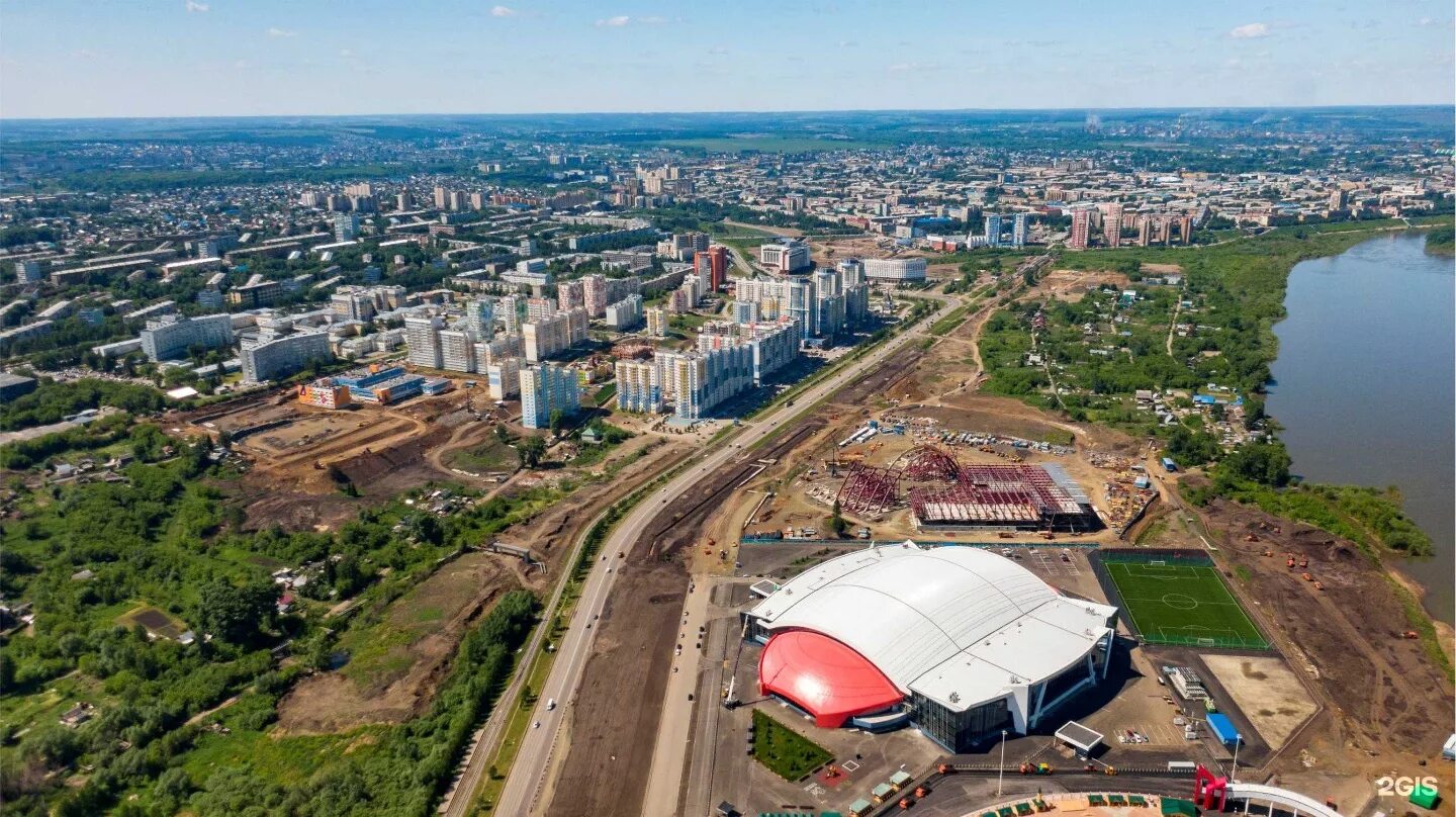 Притомский проспект 35 кемерово. Кузбасс Арена на Притомском. Кузбасс Арена Кемерово Притомский проспект. Спорткомплекс Кузбасс Арена Кемерово. Кузбасс Арена застройщик.