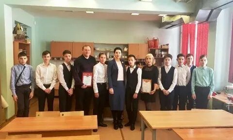 Школы холмской
