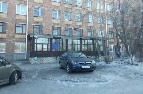 Черногорский роддом хакасия. Роддом черногорск. Черногорский роддом фото. Черногорск улица. Черногорский межрайонный родильный дом, хакассия.