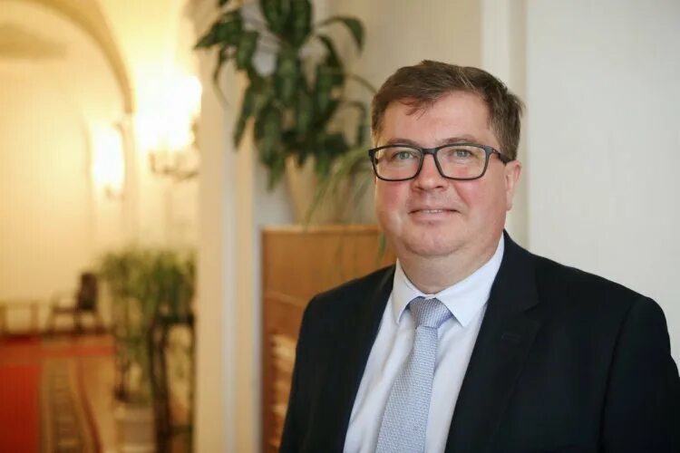 Наталья георгиевна ниияф мгу. Научный центр мгу воробьевы горы. Степан калмыков декан химфака мгу. Научный парк мгу василий. Декан химического факультета мгу калмыков.