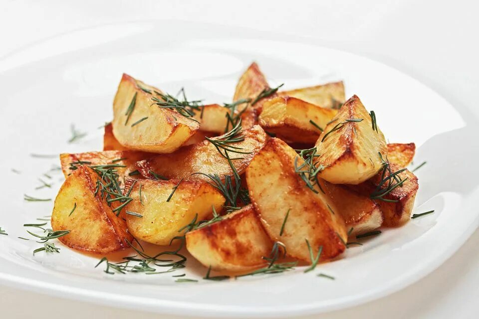 Ракочки вареные. Жареная отварная. Жареная вареная картошка. Жареный картофель. Жареная вареная картошка.