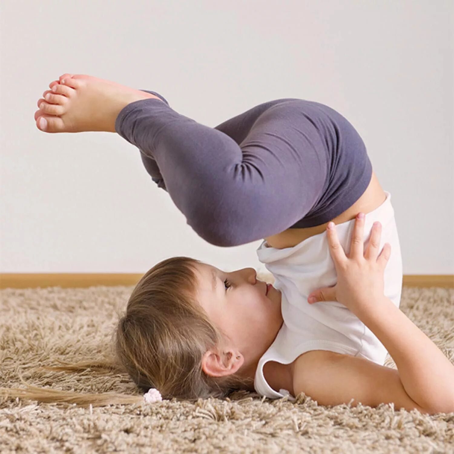 Yoga yoga йогурт. Кундалини йога. Как позу на 10 кг. Кундалини йога. Экзотические позы.