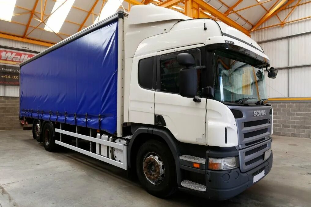 урал 4320 на севере. скания среднетоннажные грузовики. сцепка тандем 120 кубов. Mercedes benz actros 1846. урал 4320 на зимнике.