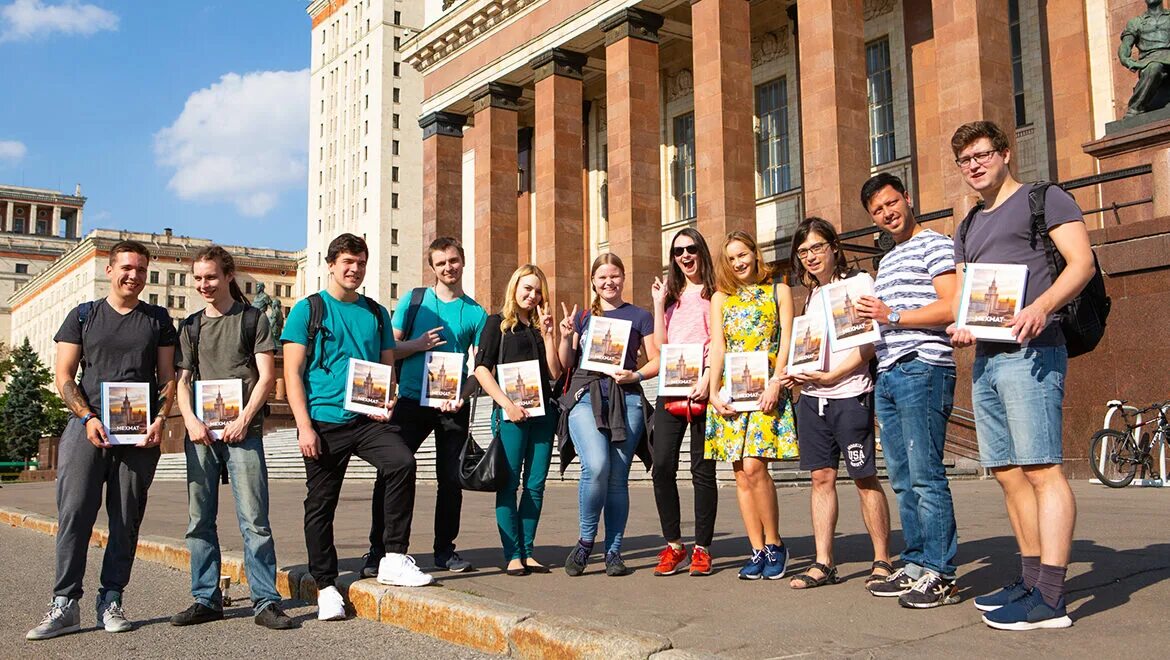 202 мгу. МГУ выпускник мехмат. Мехмат МГУ преподаватели. Мех-мат Факультет МГУ. СССР МГУ математический Факультет.