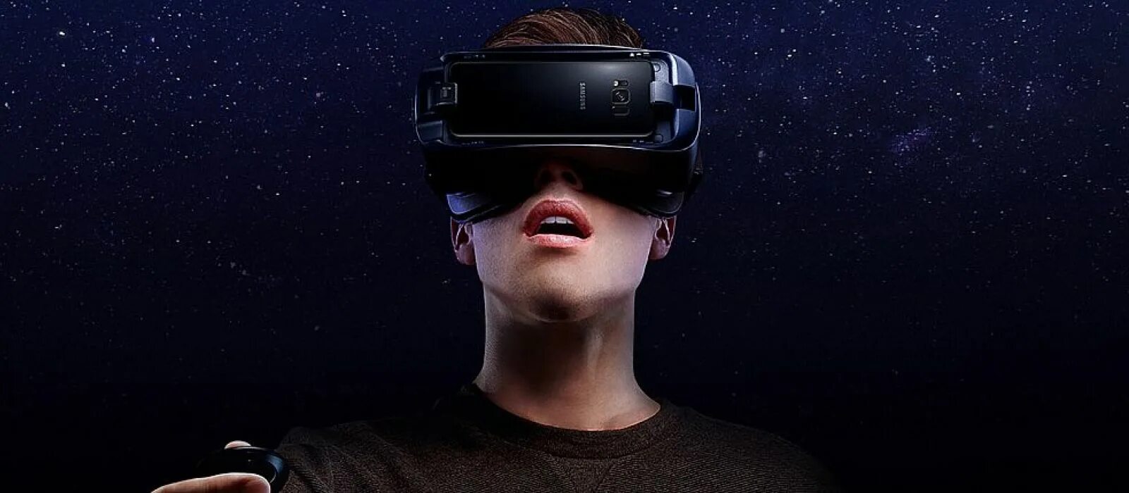 Шлем виртуальной реальности. Vr зона. Виртуальная реальность дети. Вр очки с руками. Виртуальная реальность игры.