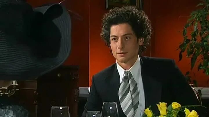 Вольф мессинг видевший сквозь время 1. Вольф мессинг: видевший сквозь время (2009) постер. Вольф мессинг сериал. Дэни бун загадочное убийство. Вольф мессинг видевший сквозь время 1.