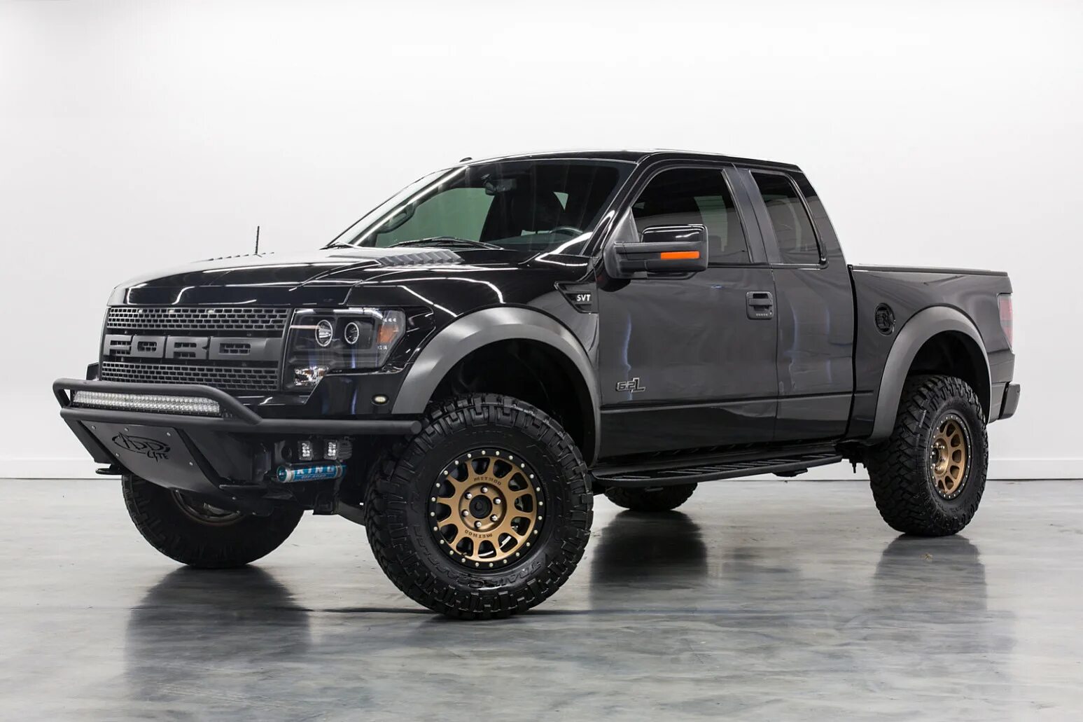 Ford raptor 2024. Ford f-150 SVT Raptor. Ford f150 Raptor 2024. Форд ф 150 Раптор SVT. Ford f150 SVT Raptor SUPERCAB.