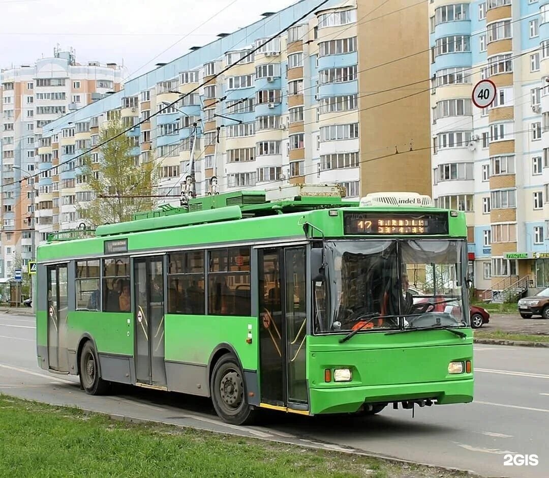 Троллейбус 3 сегодня. 12 троллейбус казань. троллейбус 303 казань. троллейбус 12 казань маршрут. третий троллейбус казань.