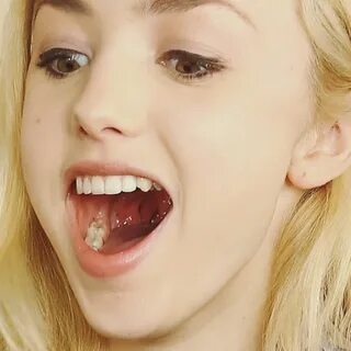 Foot tongue mouth