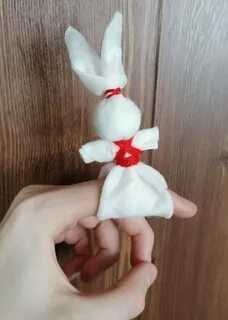 Зайчик на пальчик из ткани народная игрушка