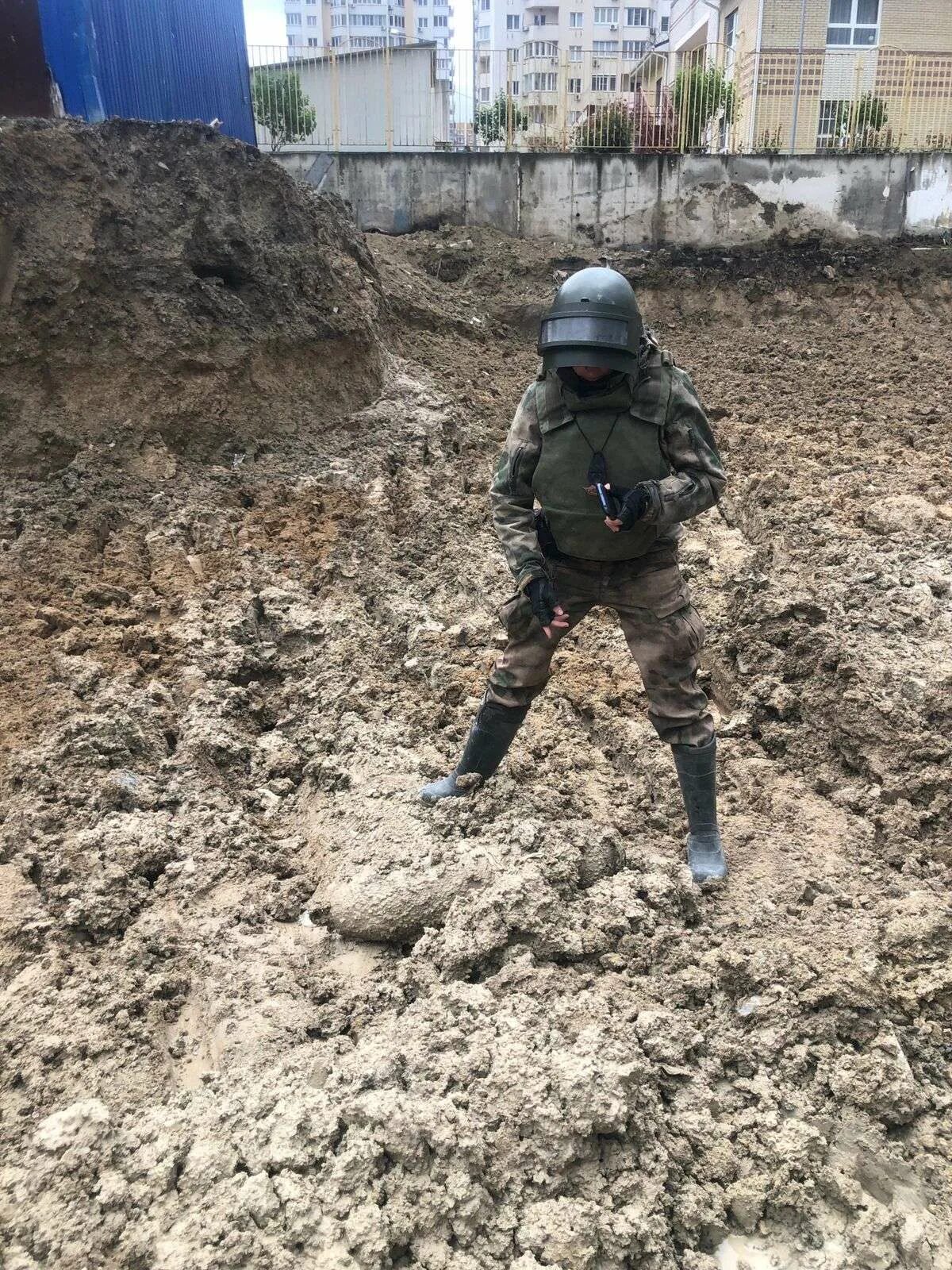 Найти бомбила