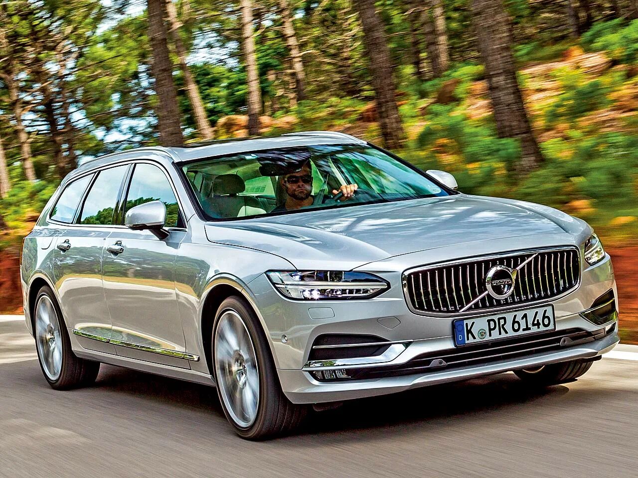 Вольво какой страны машина. Volvo v90 d4. Вольво v90 модификации. Вольво v90 2012. Volvo v90 SCL.