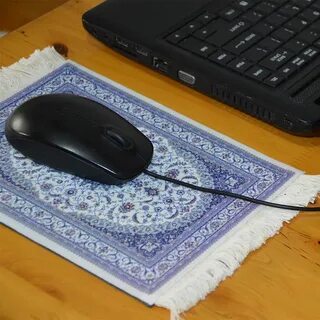 Как почистить коврик для мыши