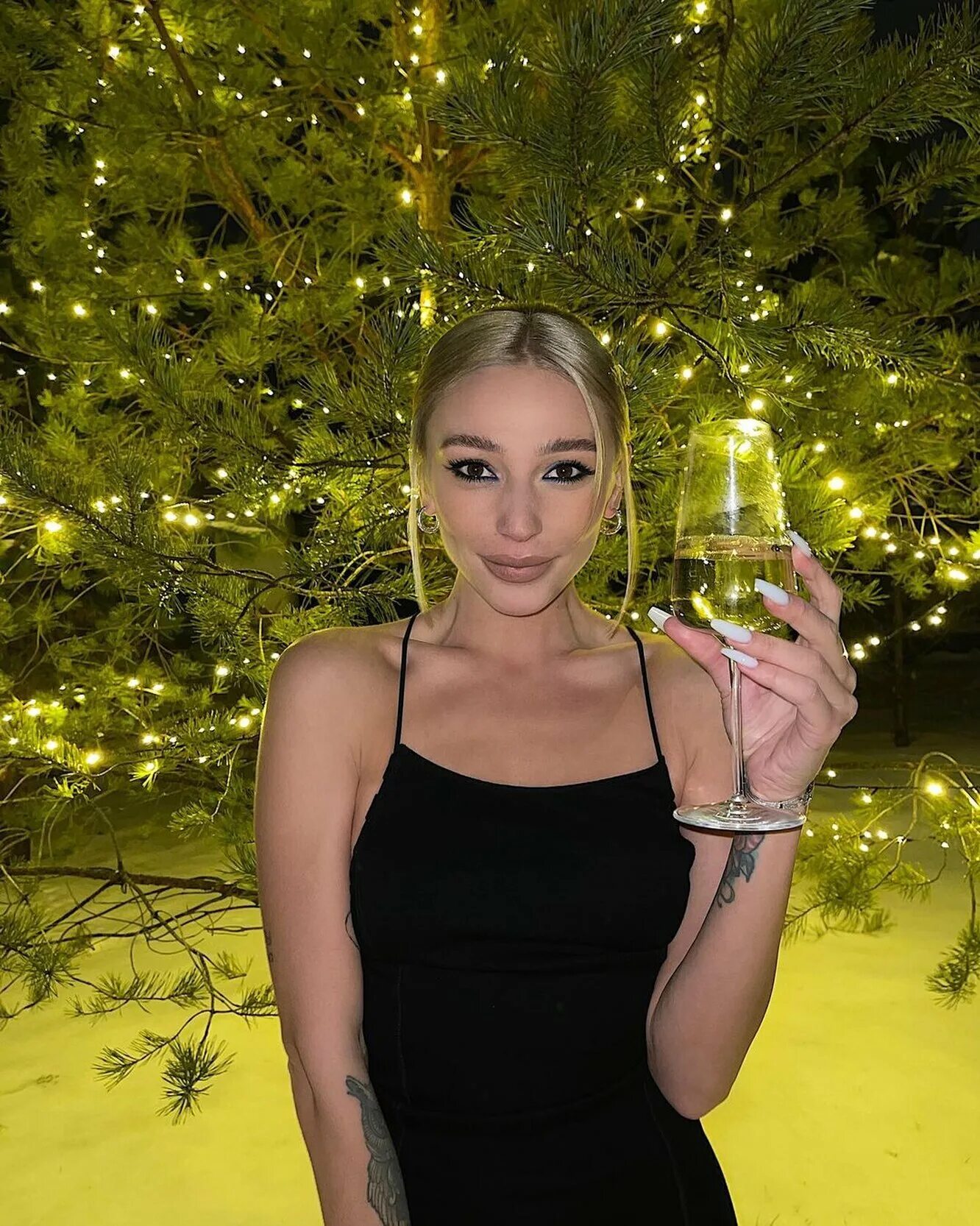 Ивлеева. Ивлеева 2022. Блогер анастасия ивлеева. Настя е. Настя ивлеева.