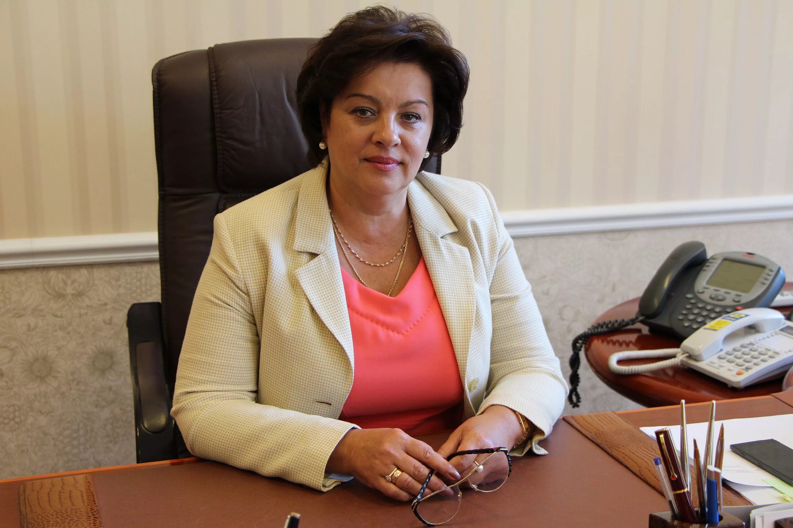 Мелешко наталья анатольевна. Цоко спасская 67в киров. Администрация колпинского района санкт-петербурга официальный сайт. Отдел образования кировского района санкт-петербурга. Ступак юлия владимировна начальник отдела образования.