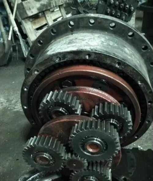 Бортовой редуктор xcmg zl50 схема. Бортовая передача на см552. Схема бортового редуктора volvo 240. Каталог бульдозера т-170 бортовой редуктор. 065 редуктор бортовой левый zf чертеж.