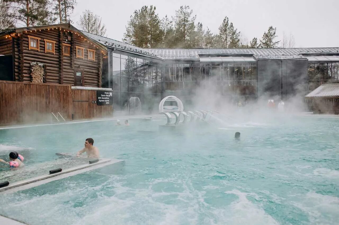баден баден термы уктус зимняя. термальный комплекс баден-баден екатеринбург. баден-баден термы уктус, екатеринбург. термальный бассейн баден баден. баден-баден уктус екатеринбург зимой.