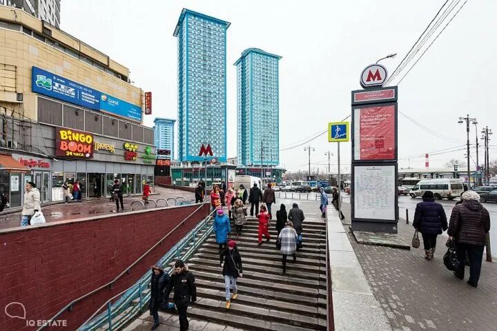 лысая гора москва щукино. жк алые паруса строгино. около щукинской. метро щукинская. м щукинская 2000-е.