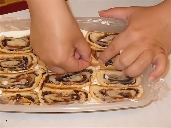 Торт лабиринт с черносливом и курагой