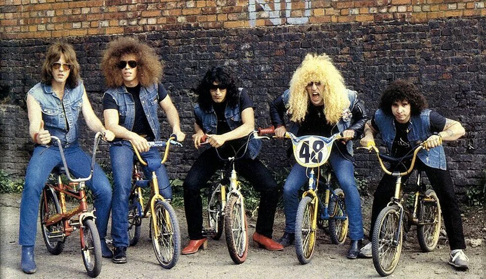 Группа Твистед систер. Рок группа Twisted sister. Твистер Систерс. Участники группы Twisted sister. Twister sisters