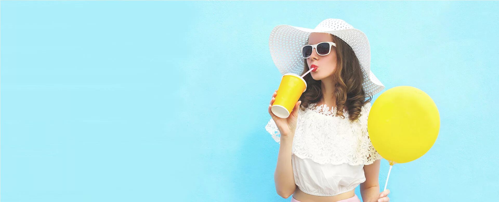 Summer sale girl