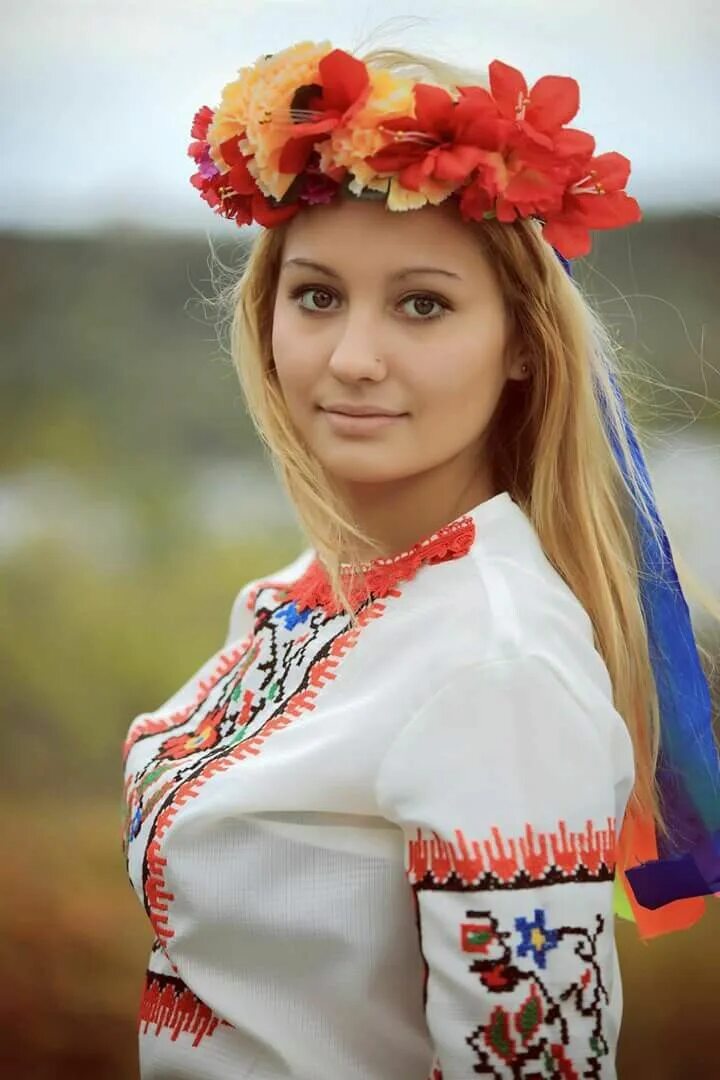 Украинки самые красивые девушки. Украинские красавицы. Белорусские девушки. Красивые украинские женщины. Славянские красавицы.