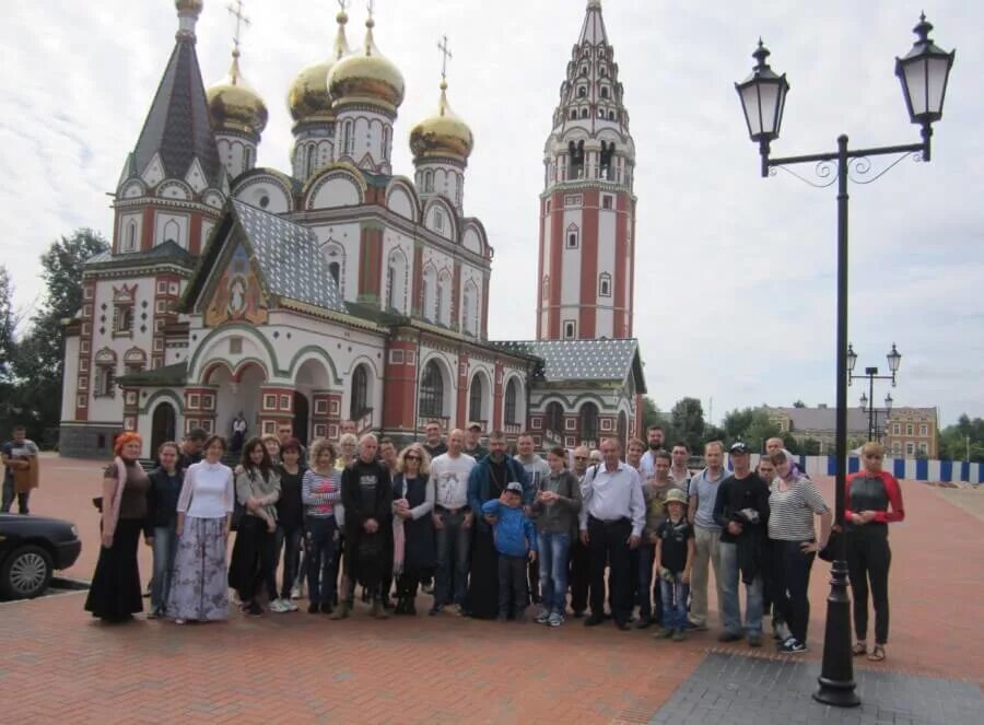 Погода в гусеве на сегодня. Церковь в Гусеве Калининградской области. Гусев Калининград храм. Паломничество Калининград. Паломнический центр Калининград.