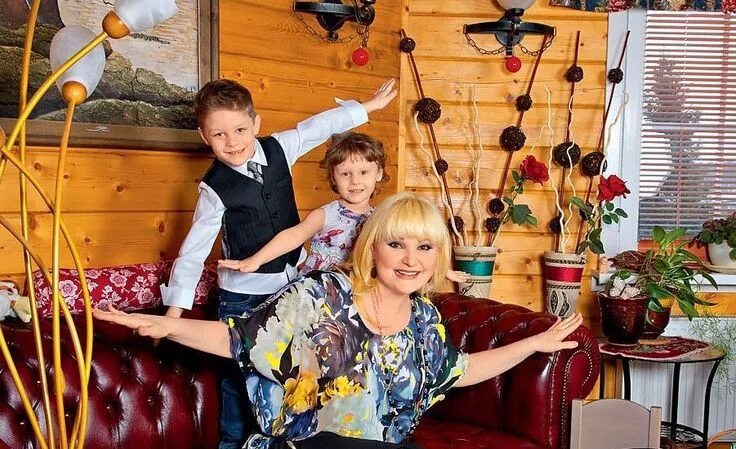 Маргарита Суханкина решила с детьми учить китайский язык - МК