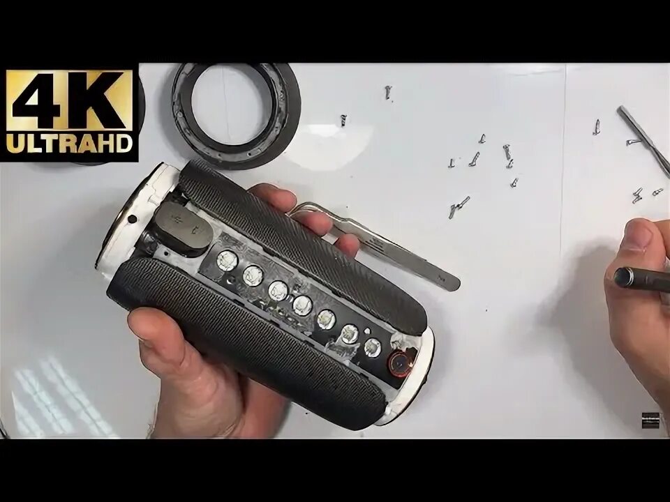 Look inside JBL Charge 2 Portable bluetooth Speaker - What's Inside ? - YouTube