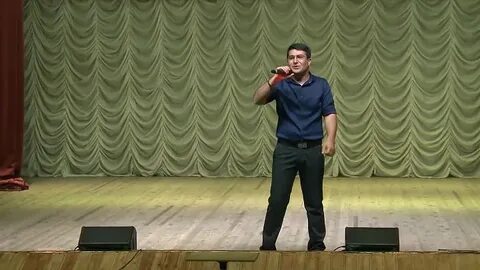 Песня не женюсь исполнитель