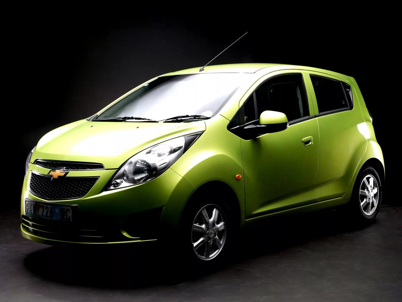 Spark 8c. Chevrolet spark spark. chevrolet spark m400. chevrolet spark l5. spark m300 r3.