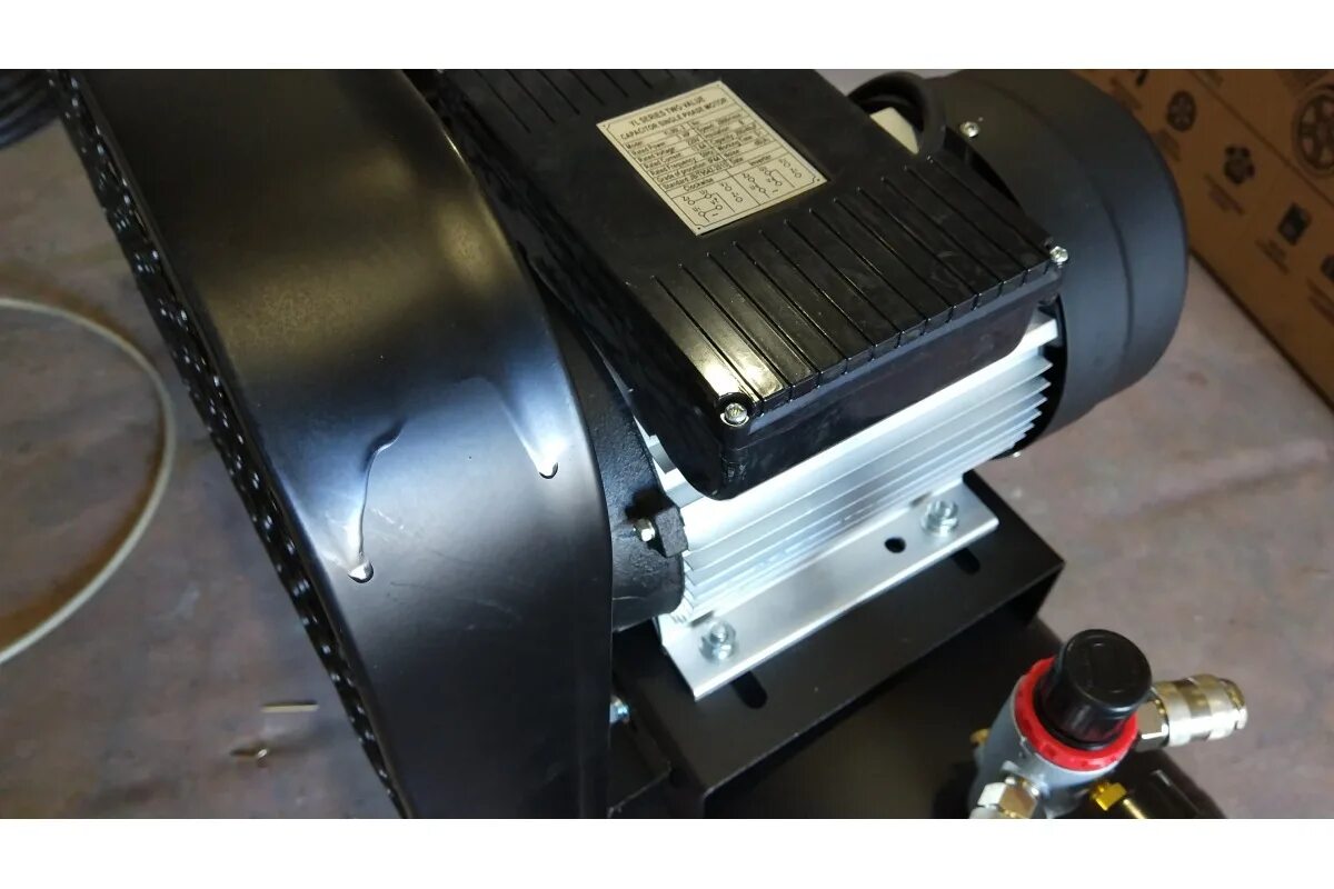 Foxweld aeromax 480 100. Аэромакс 480/100 компрессор. foxweld компрессор 300. голова компрессора foxweld 480/100.