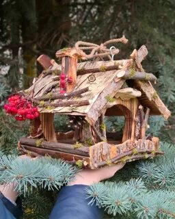 Лесная кормушка